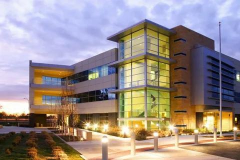 What Are the Key Responsibilities of Commercial Property Management in Portland?